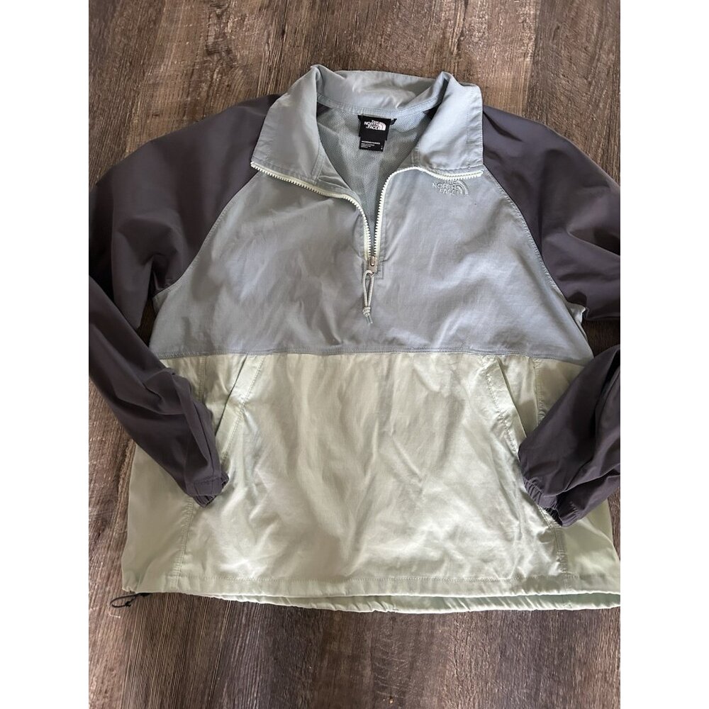 The North Face Women's Class V Pullover Windbreaker Jacket L Blue gray large